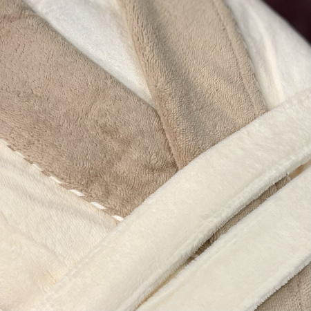 Махровый мужской халат Nusa 1140-1 кремового цвета